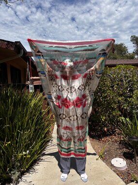 Vintage SHINAWATRA Thai Silk Scarf nwt! beautiful